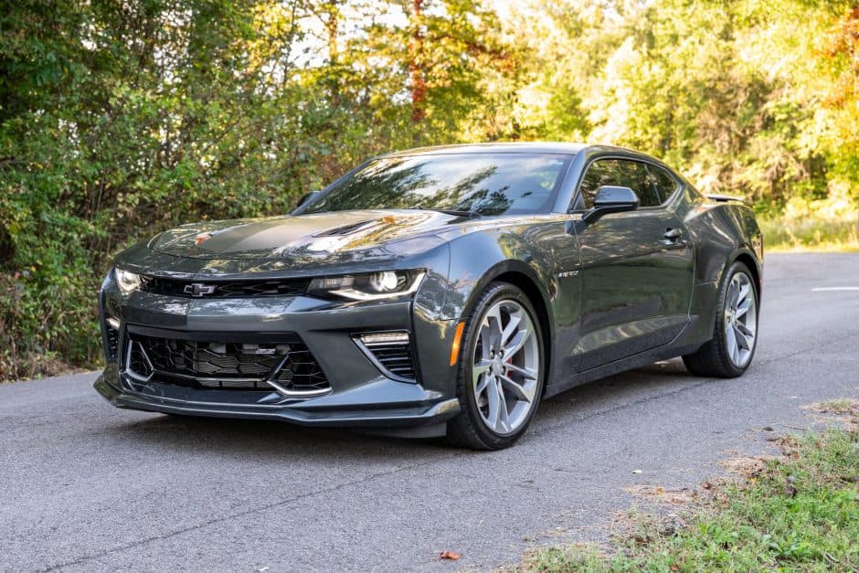 2017 Chevrolet Camaro 6th Generation 2016-2024 sold for $35,000