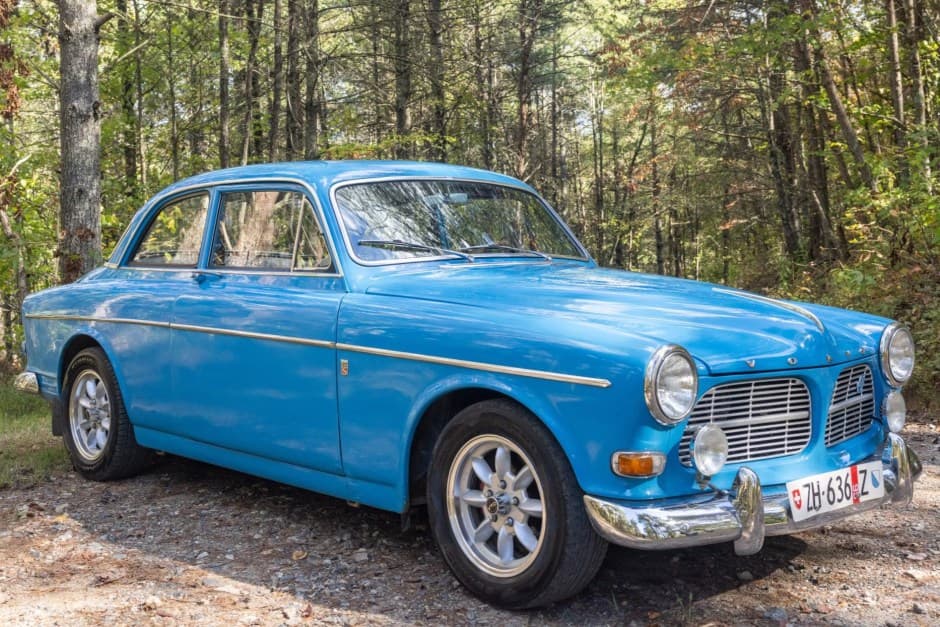 1966 Volvo Amazon sold for $12,566
