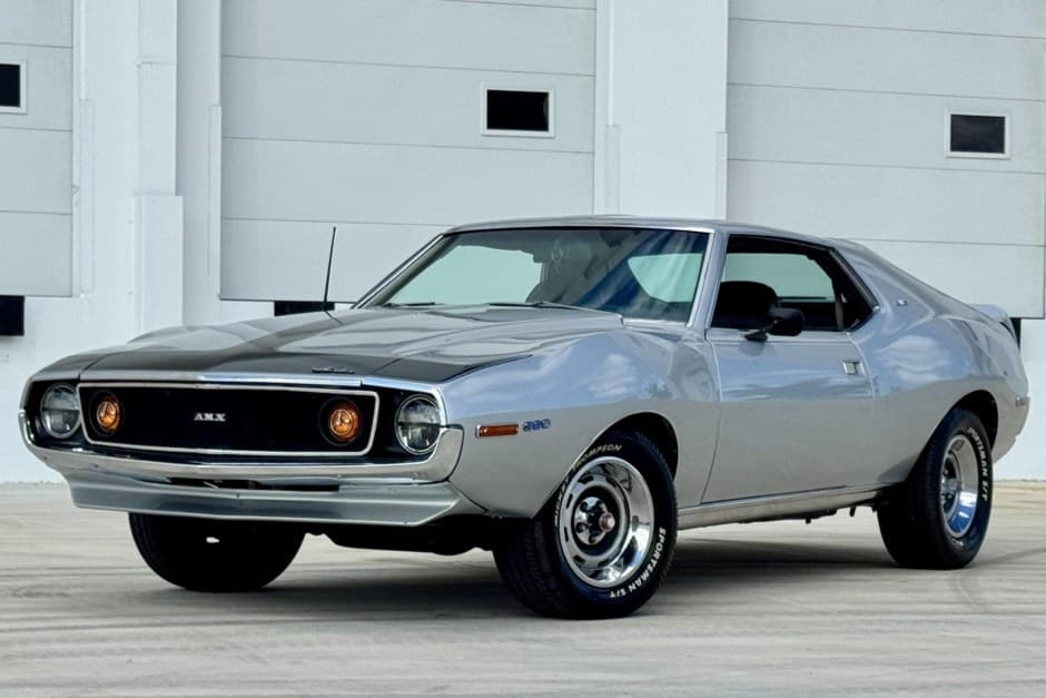 1971 AMC AMX sold for $30,500