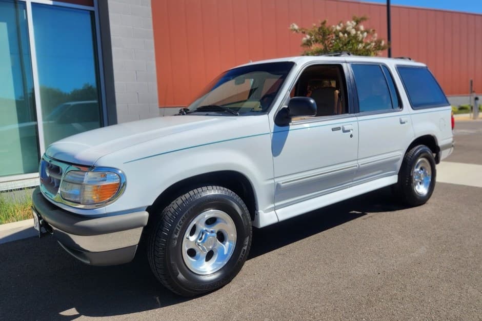 1996 Ford Explorer sold for $8,200