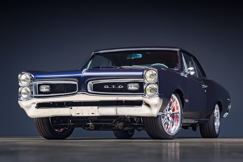 1966 Pontiac Tempest / LeMans sold for $87,000