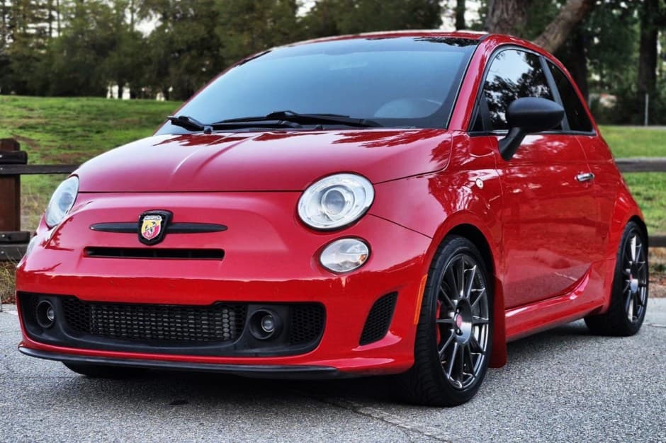 2013 Fiat 500 (2012-2019) sold for $9,999