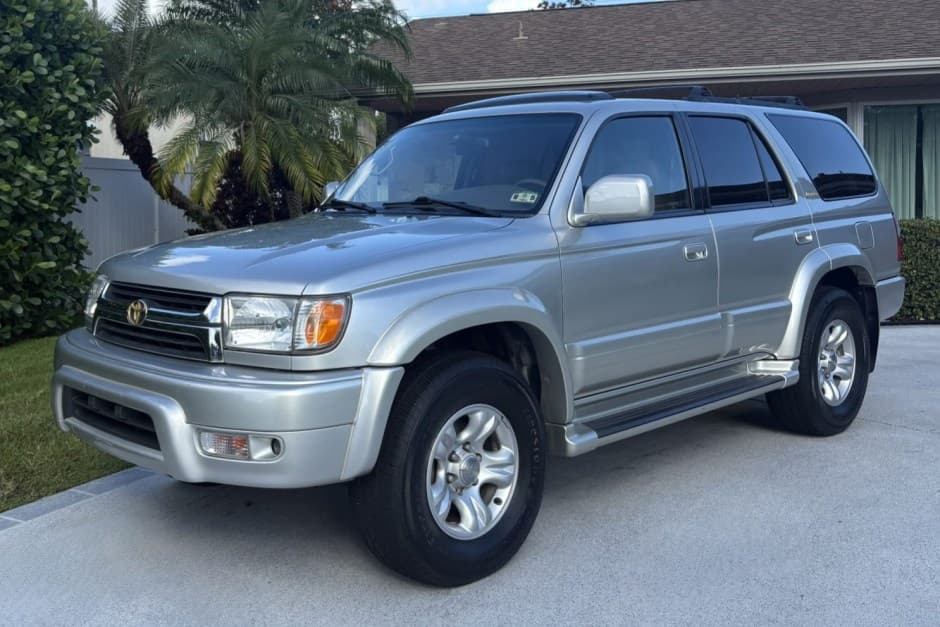 2001 Toyota 4Runner (N180) sold for $20,000