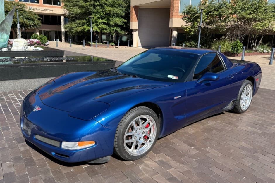 2004 Chevrolet Corvette C5 Z06 sold for $25,000