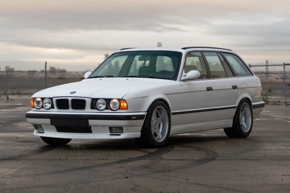 1994 BMW E34 5-Series sold for $29,000