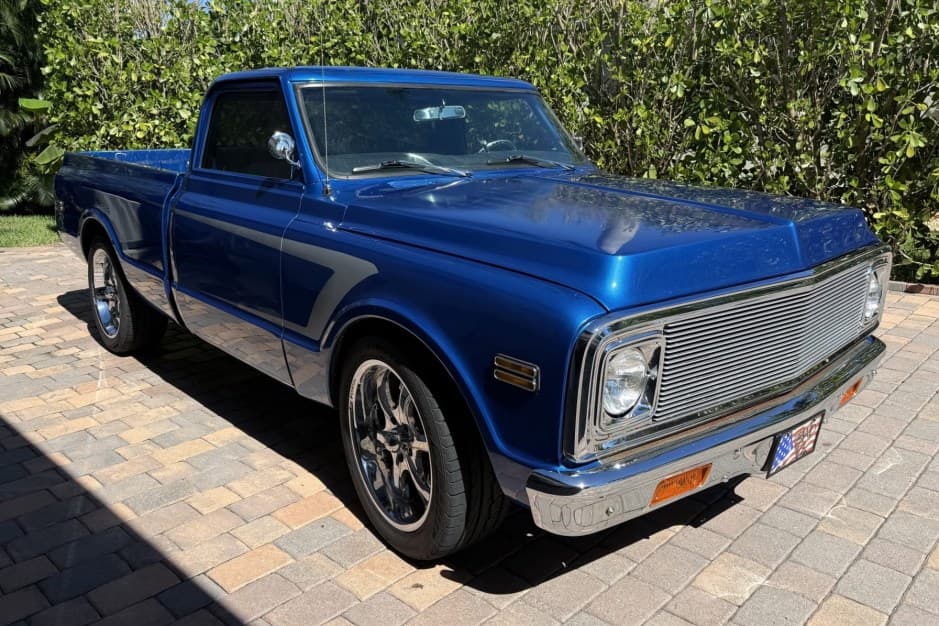 1971 Chevrolet C/K (1967-1972) sold for $8,200