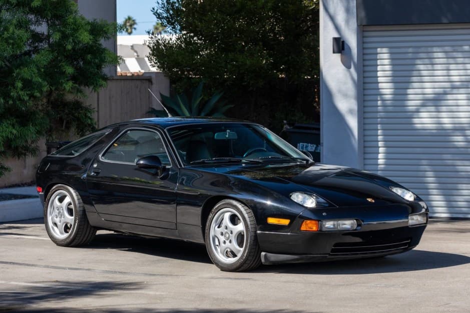 1993 Porsche 928 sold for $90,000