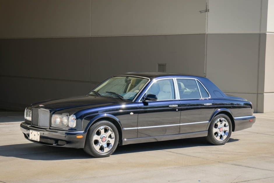 2000 Bentley Arnage sold for $23,500