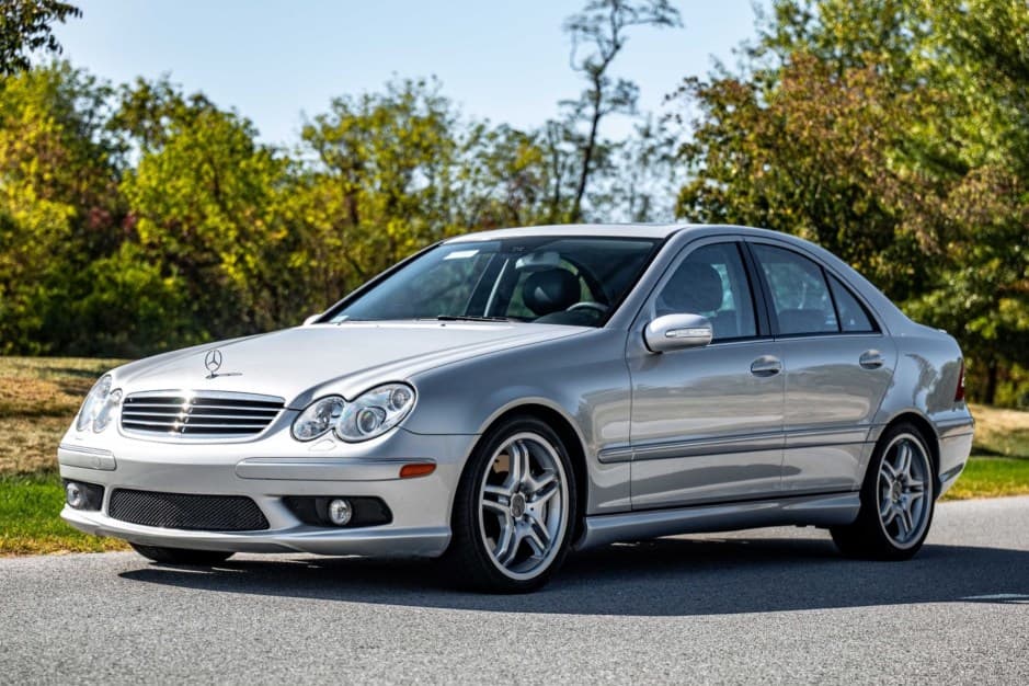 2006 Mercedes-Benz W203 C55 & C32 AMG sold for $16,614