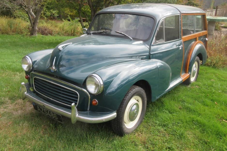 1957 Morris Minor sold for $6,200