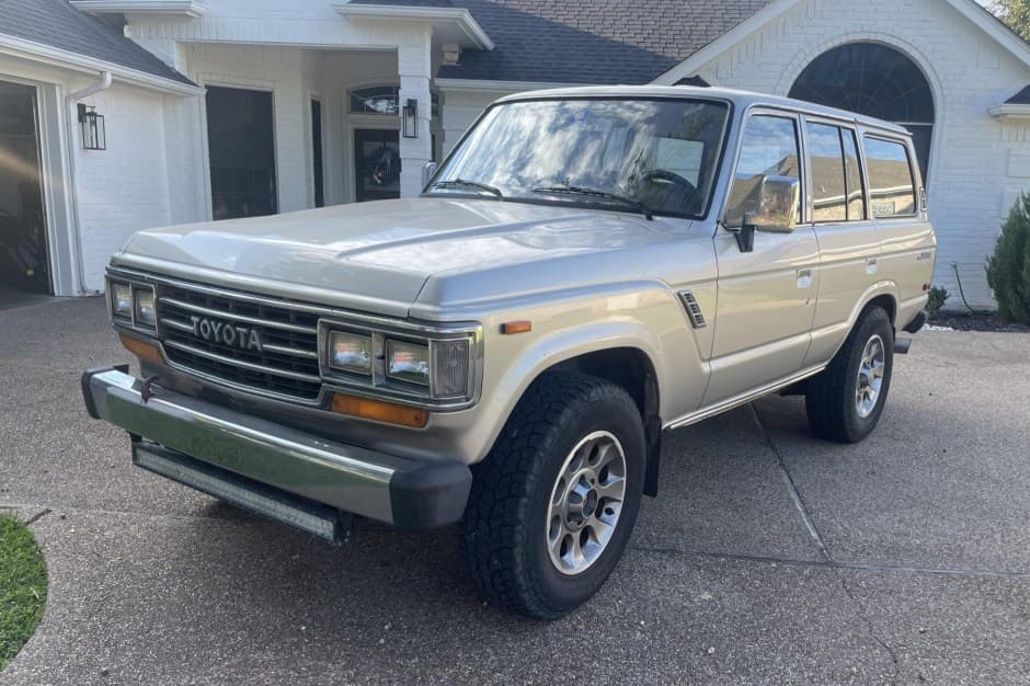 1990 Toyota Land Cruiser 60-Series sold for $24,300
