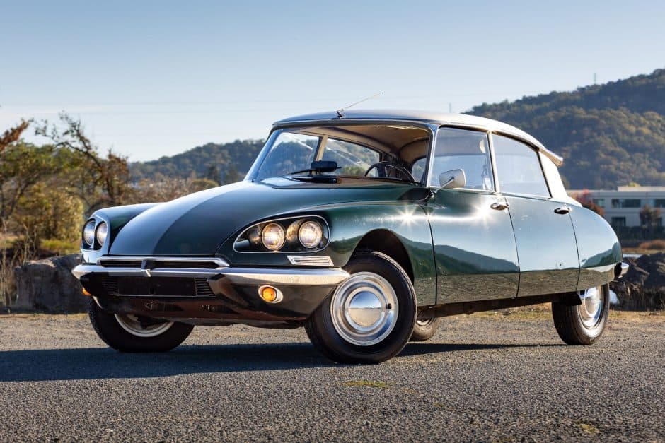 1969 Citroen DS sold for $18,250
