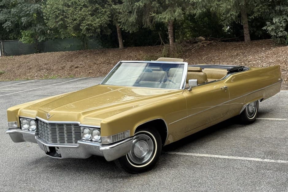 1969 Cadillac DeVille sold for $30,250
