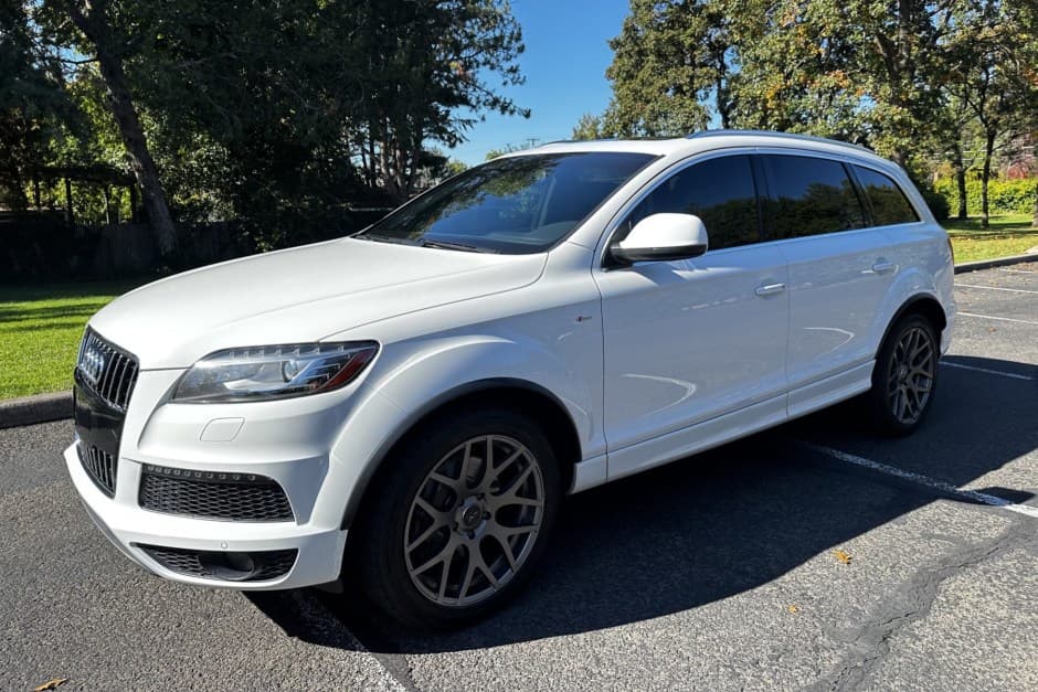 2014 Audi Q7 sold for $8,300