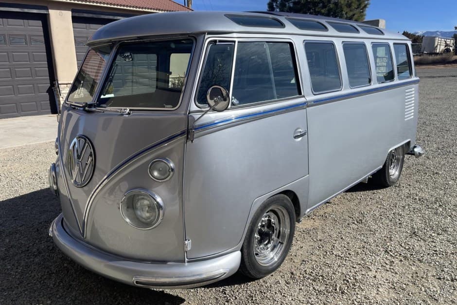 1969 Volkswagen Split-Window Bus sold for $35,000