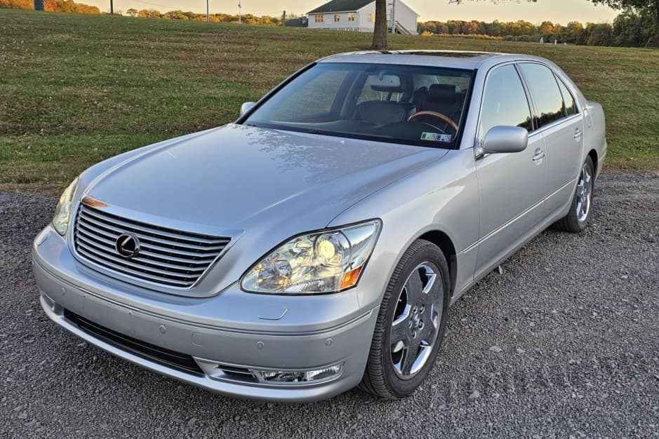 2006 Lexus LS Sedan sold for $28,000