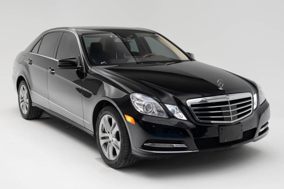 2011 Mercedes-Benz W212 E-Class sold for $8,000