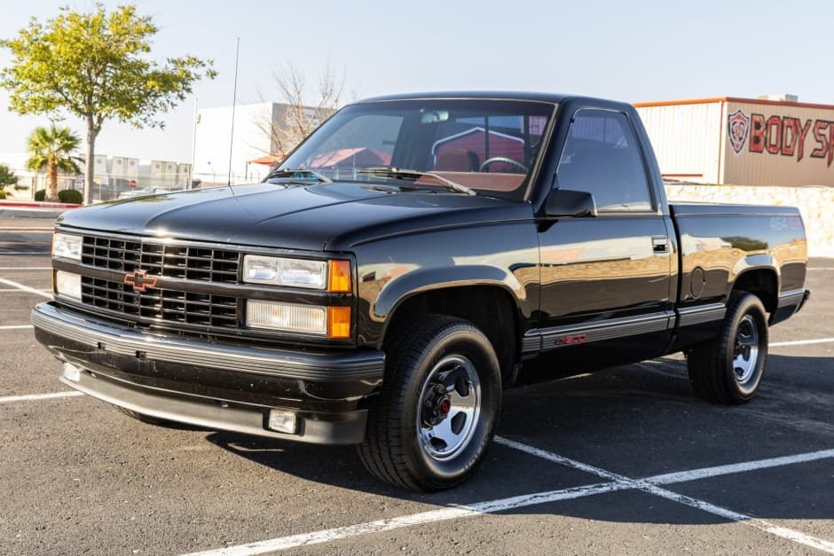 1990 Chevrolet 454 SS sold for $35,000