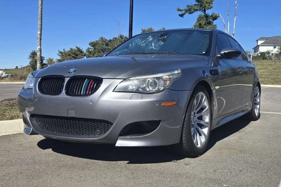2008 BMW E60 M5 sold for $17,000