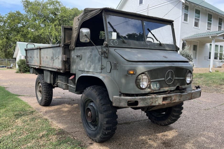1968 Mercedes-Benz Unimog sold for $8,900