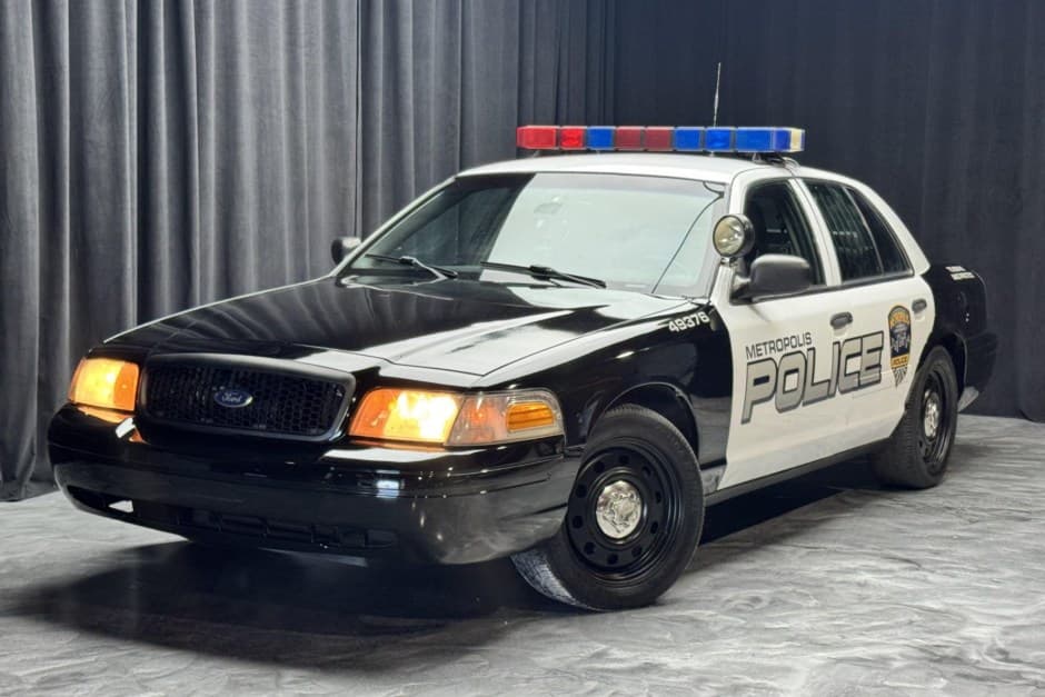 2008 Ford Crown Victoria sold for $8,500