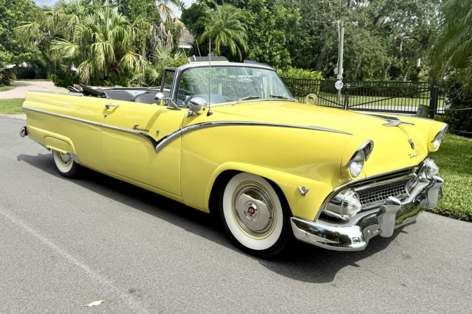 1955 Ford Fairlane sold for $28,000