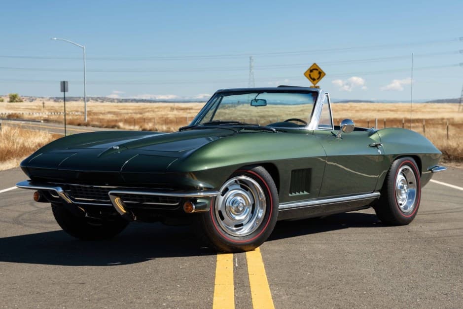 1967 Chevrolet Corvette C2 sold for $60,000