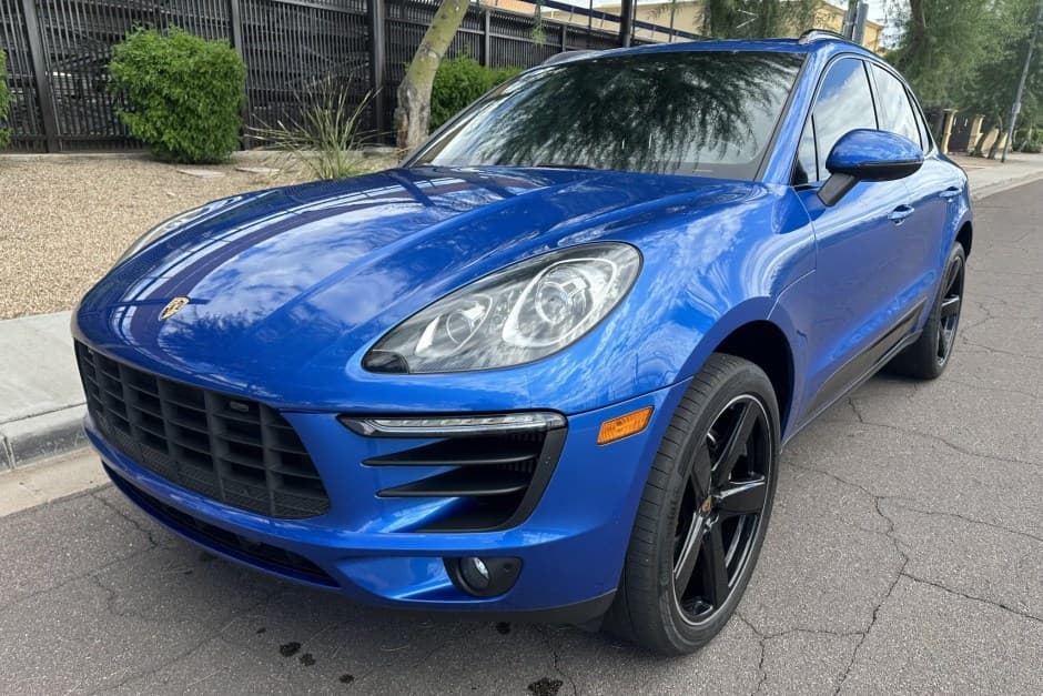 2016 Porsche Macan sold for $17,500
