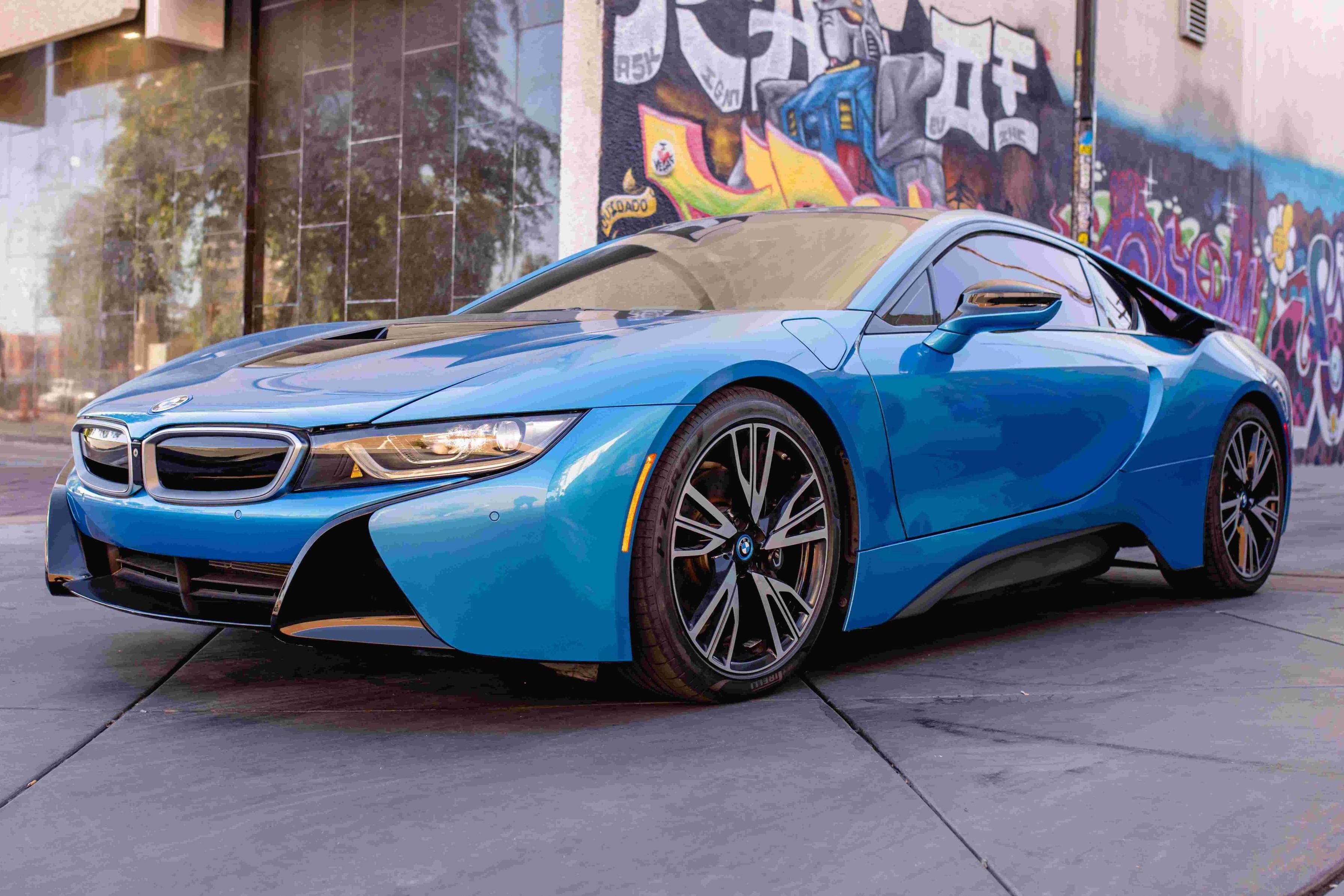 2016 BMW i8 sold for $36,750