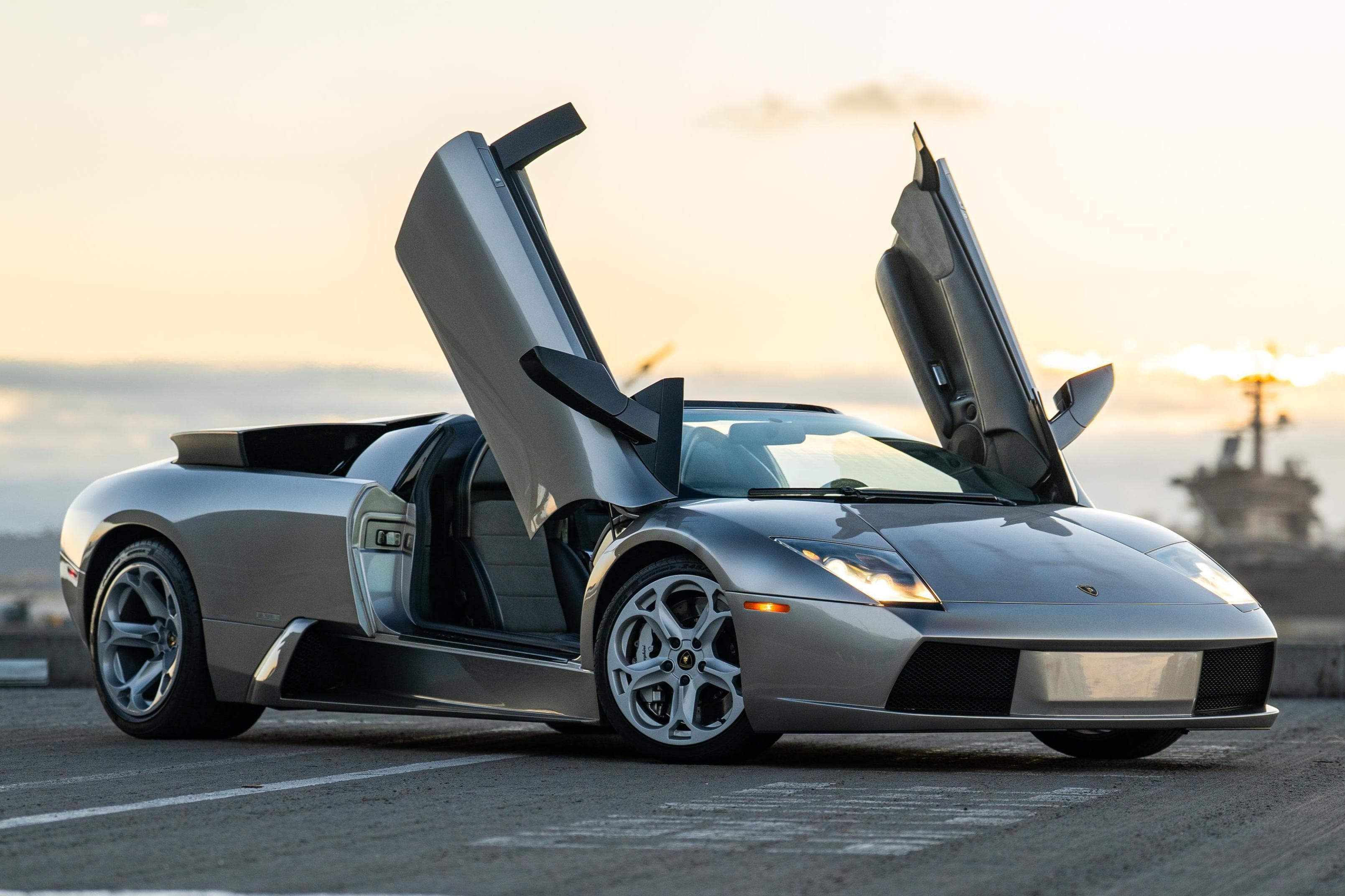 2006 Lamborghini Murcielago sold for $290,000