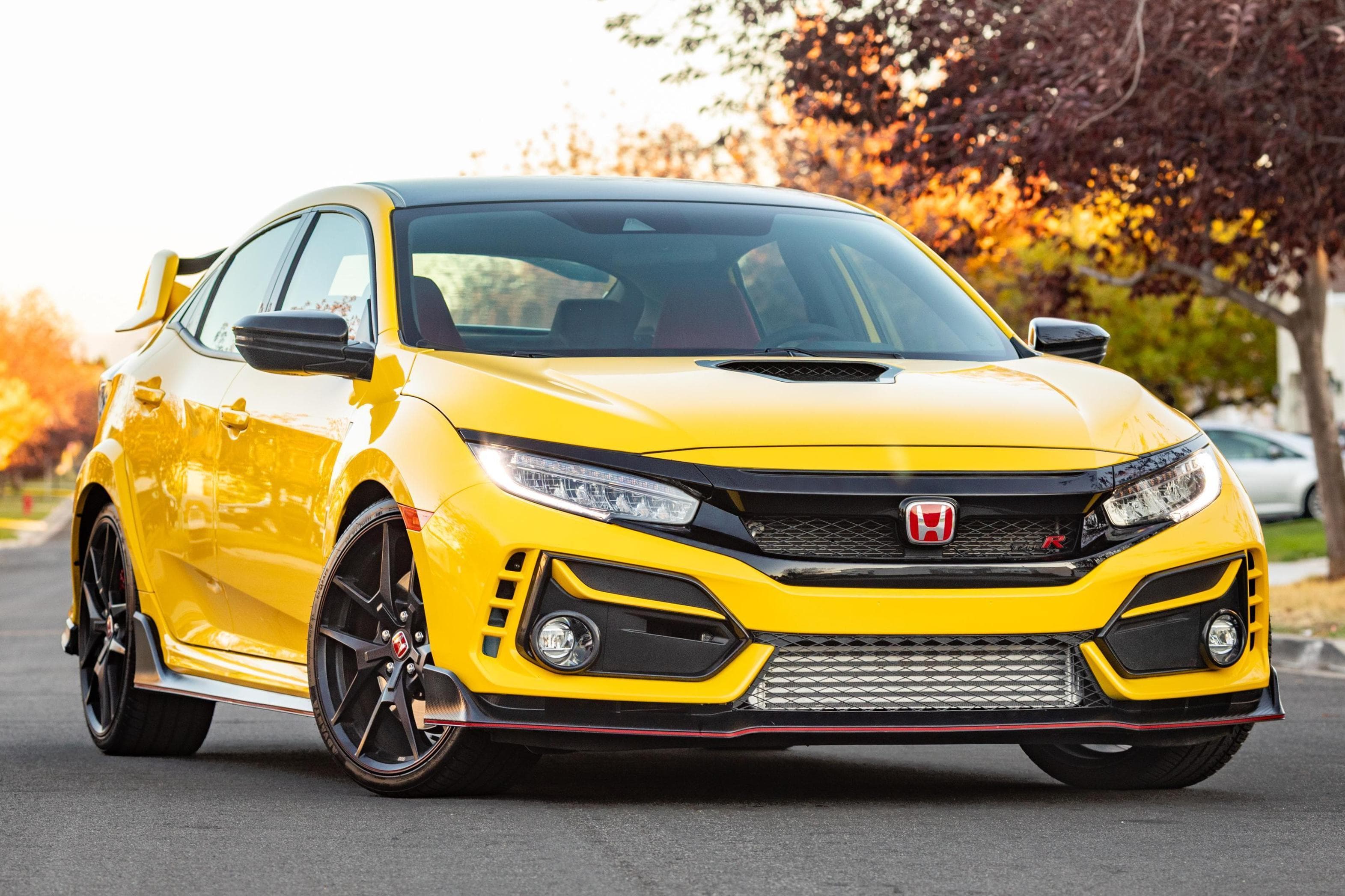 2021 Honda Civic Type R sold for $40,250