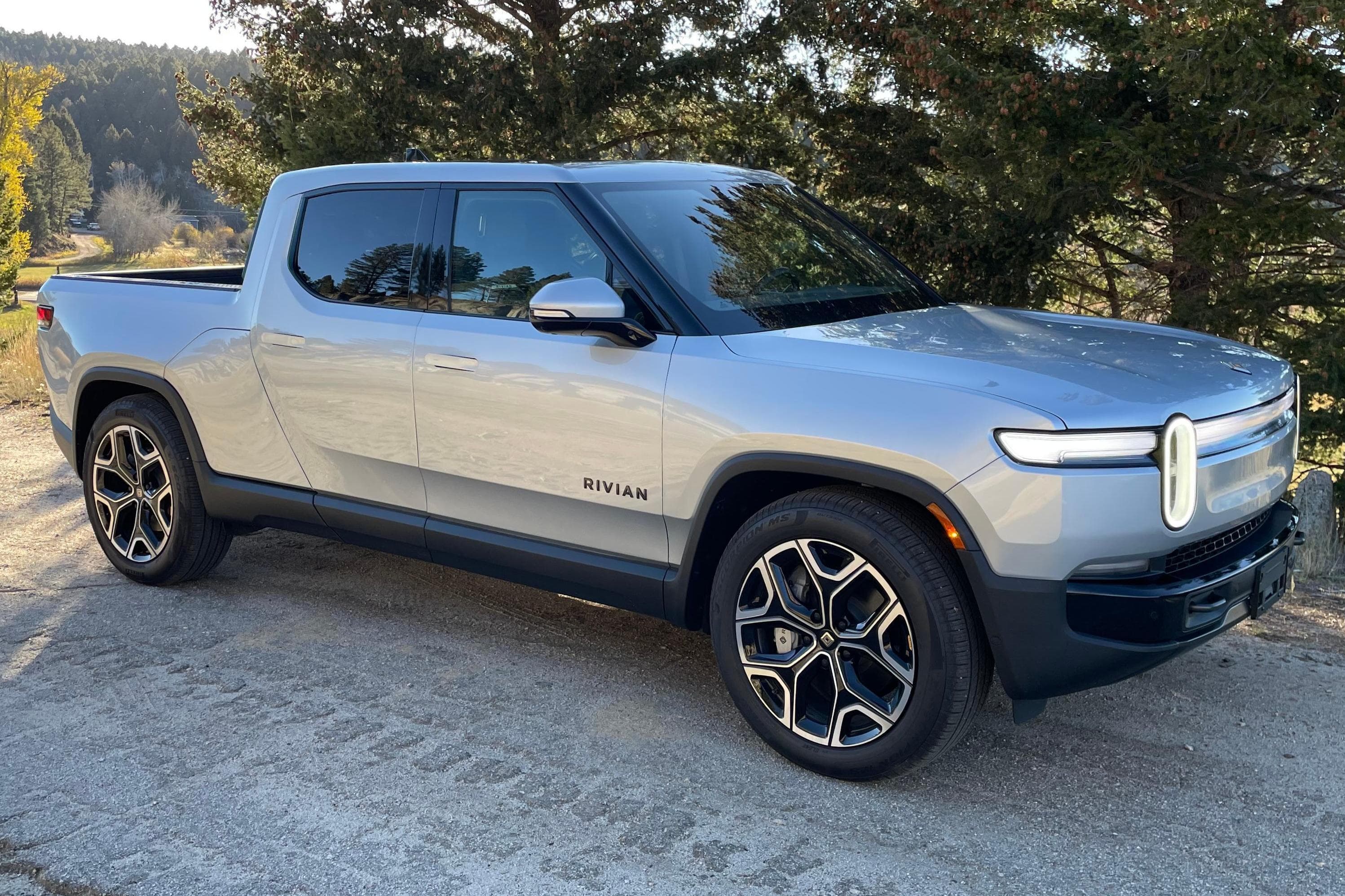 2025 Rivian R1T sold for $59,500