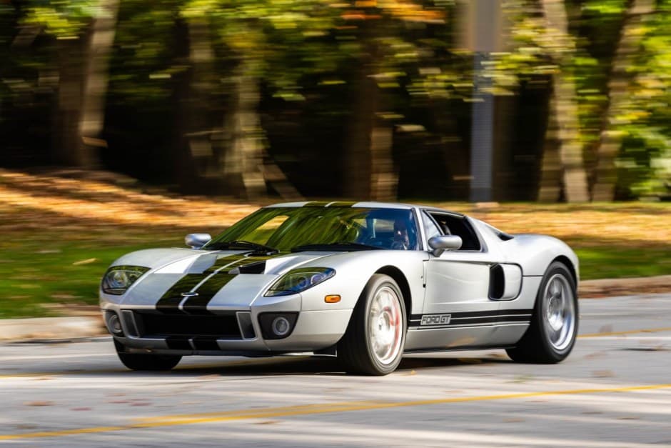 2005 Ford GT 1st Generation sold for $585,000