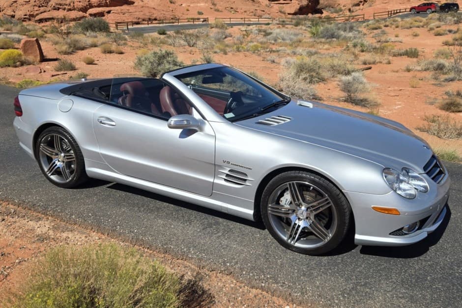 2008 Mercedes-Benz R230 SL sold for $33,000