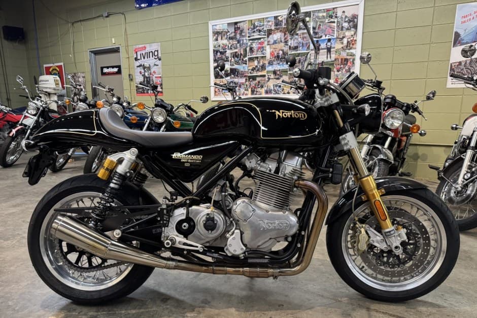 2016 Norton Commando sold for $9,500