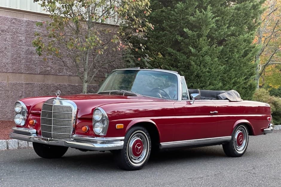 1969 Mercedes-Benz W111 Coupe & Cabriolet sold for $125,000