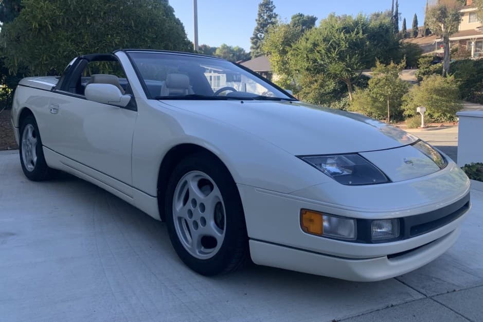 1994 Nissan Z32 300ZX sold for $17,500