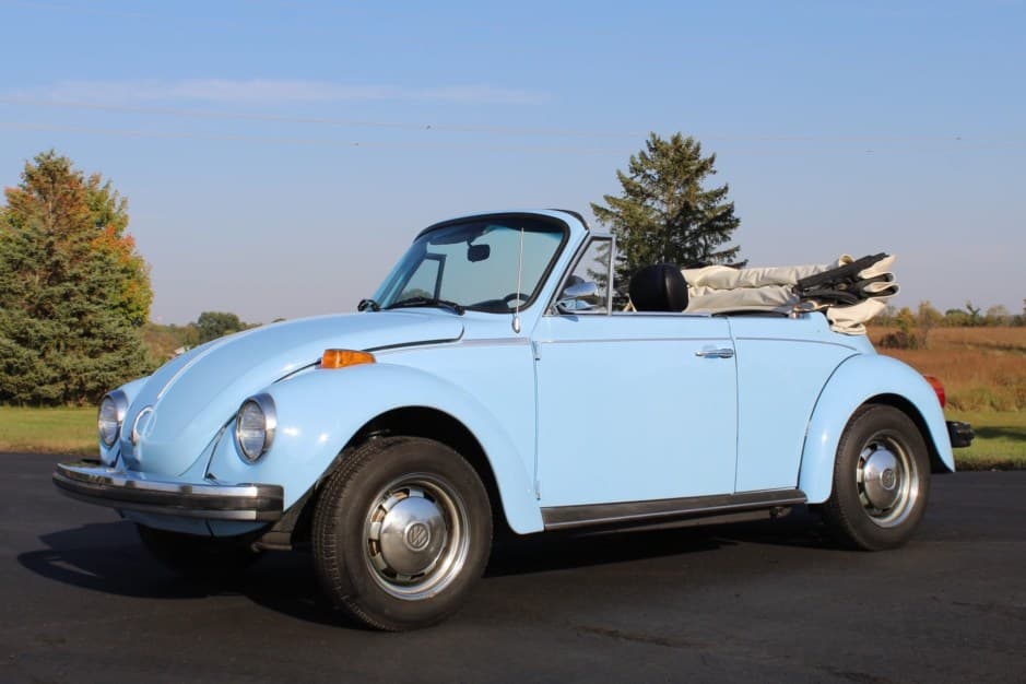 1979 Volkswagen Super Beetle sold for $8,050