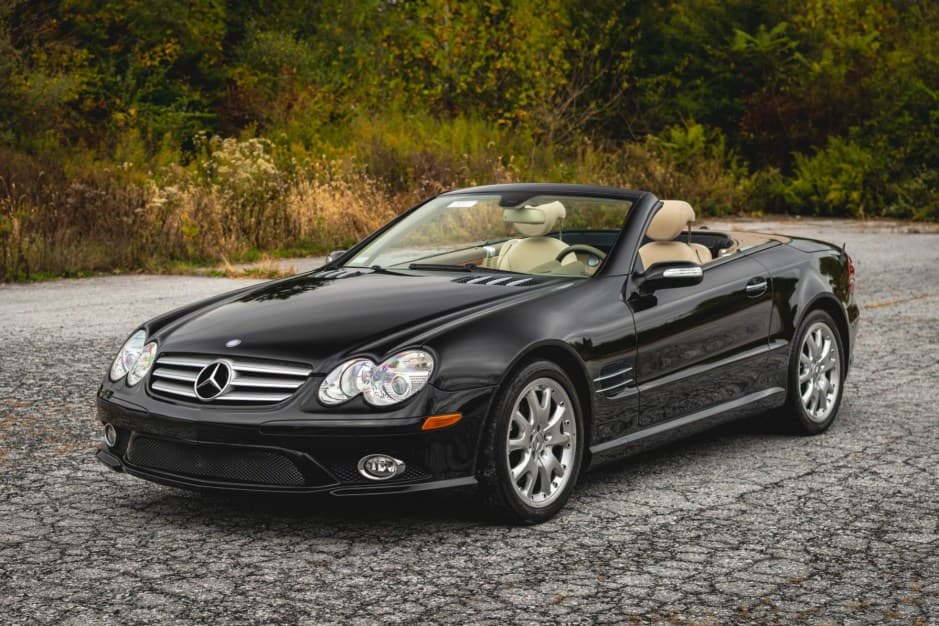 2007 Mercedes-Benz R230 SL sold for $20,250