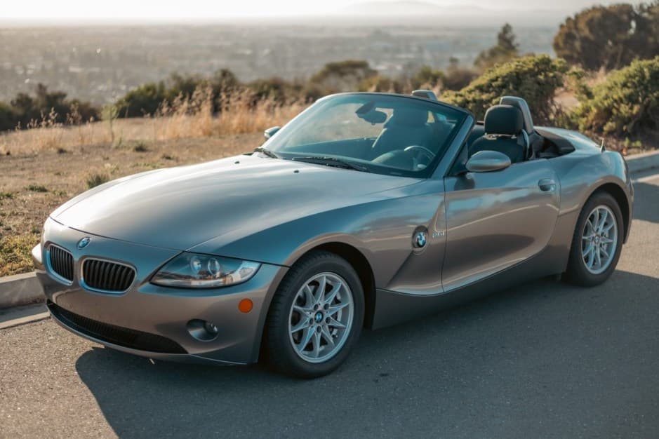 2005 BMW Z4 Roadster E85 sold for $9,191