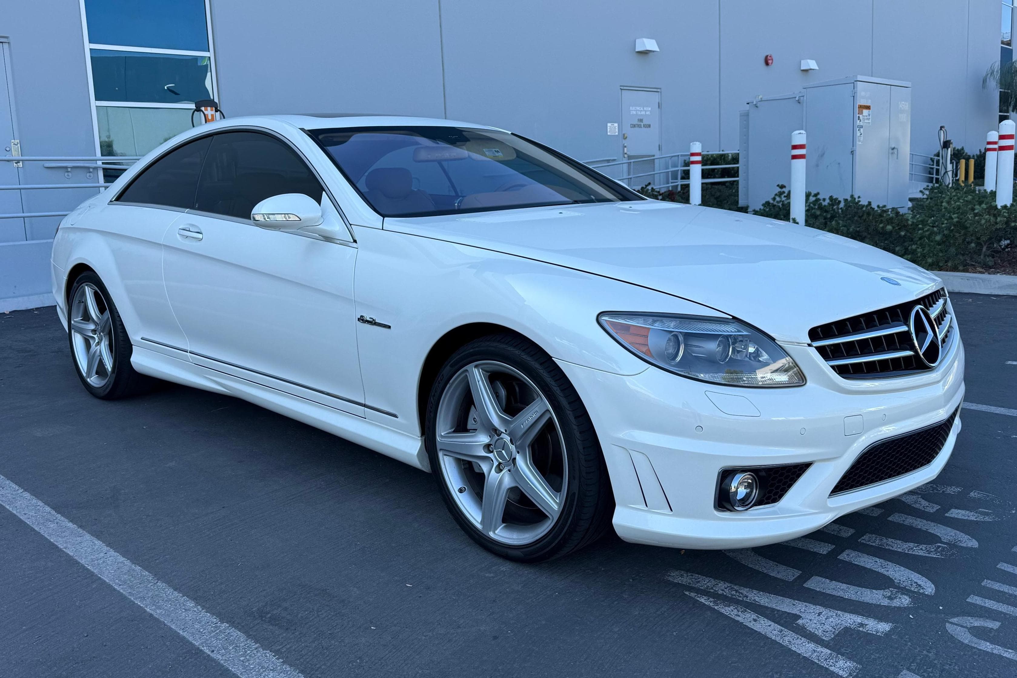 2009 Mercedes-Benz CL AMG sold for $25,000