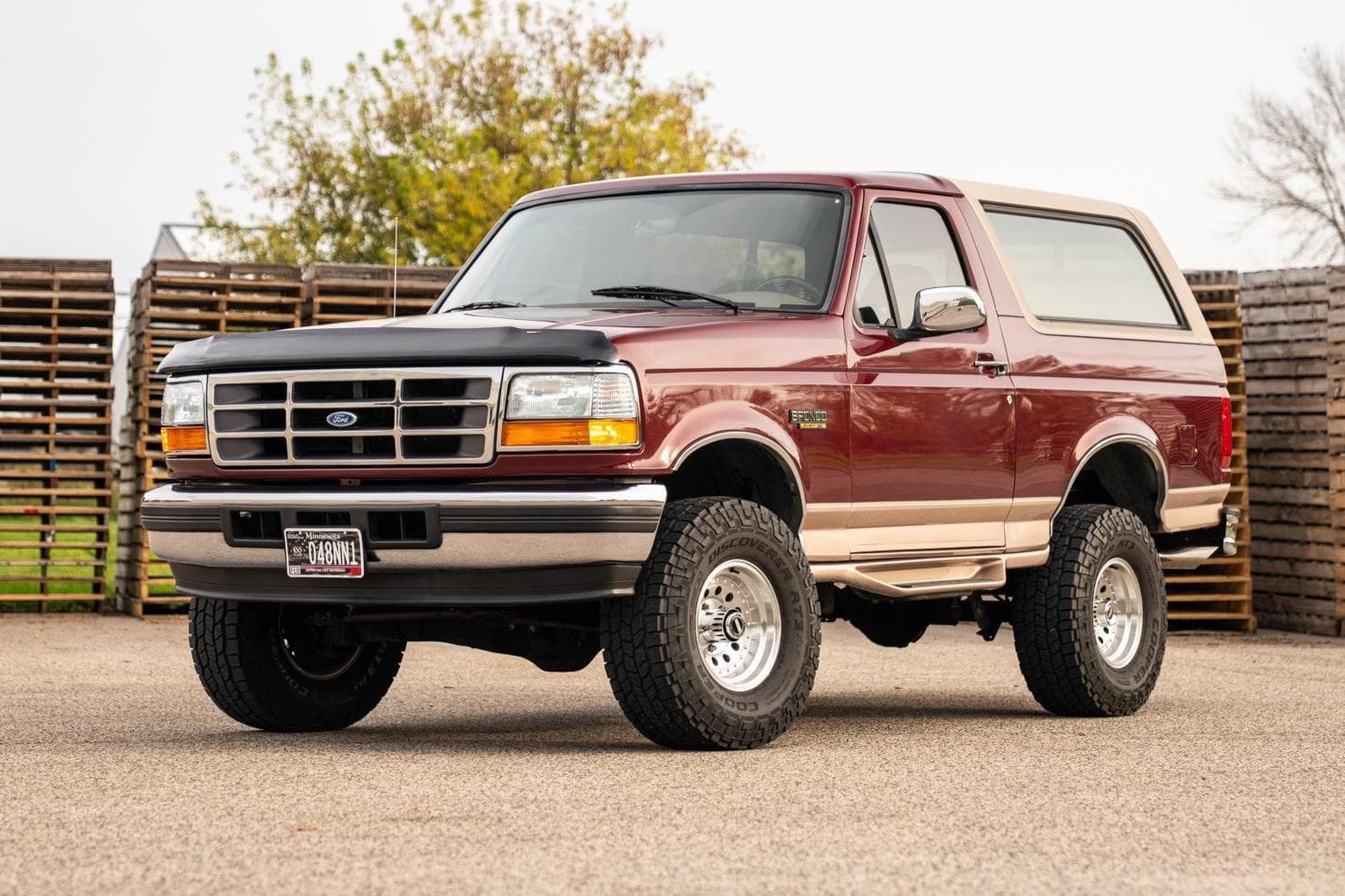 1996 Ford Bronco sold for $19,250