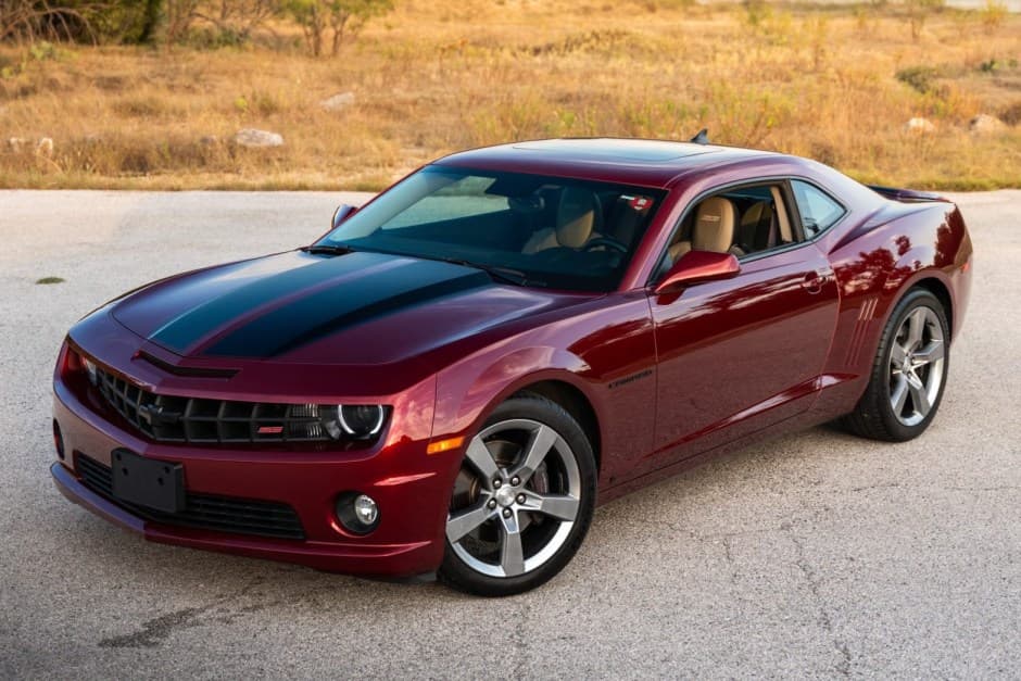 2010 Chevrolet Camaro 5th Generation 2010-2015 sold for $22,500