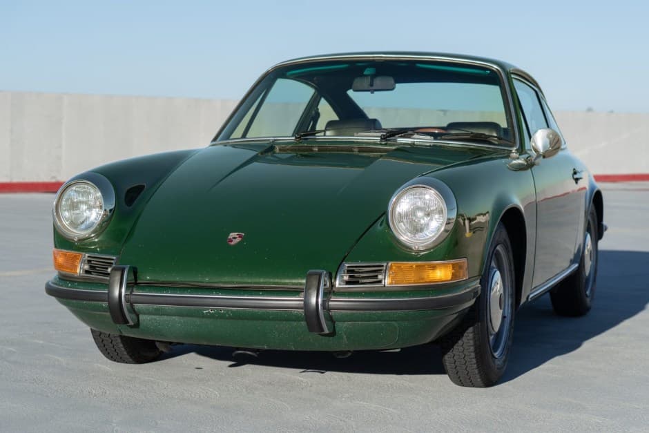 1969 Porsche 912 sold for $71,912