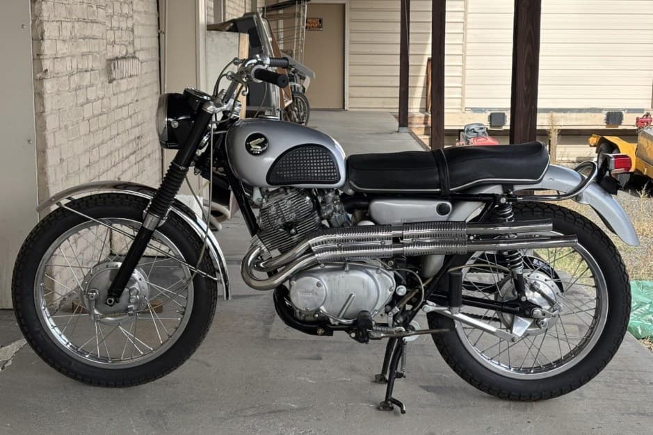 1965 Honda Dream, CB77 Super Hawk, & CL77 Scrambler sold for $5,400