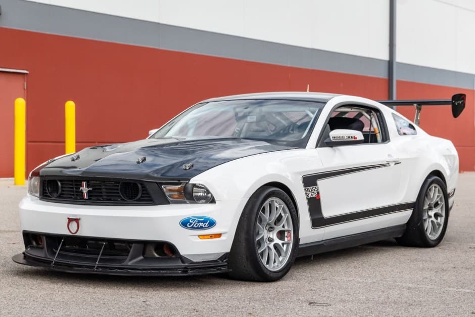 2012 Ford Mustang S197 2005-2014 sold for $46,500