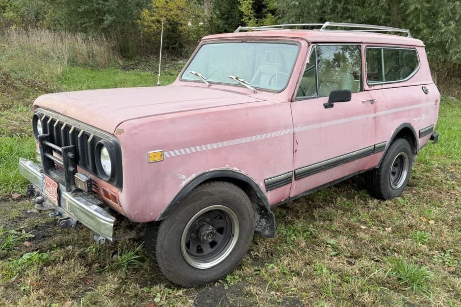 1977 International Harvester Scout II sold for $6,800