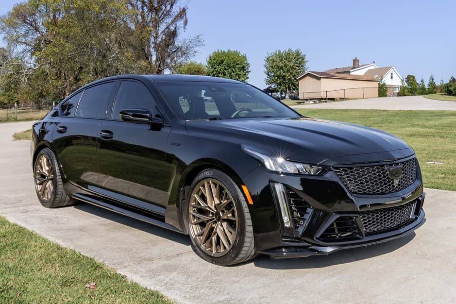 2023 Cadillac CT5 & CT5-V sold for $82,500