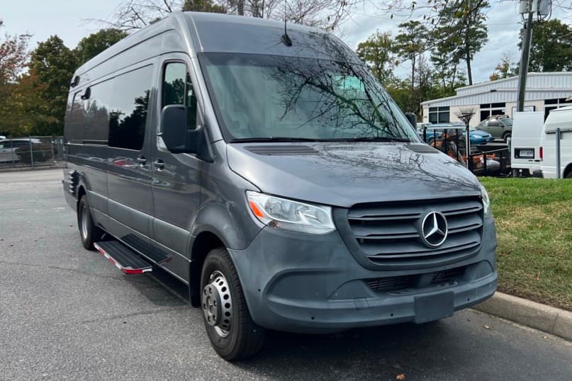 2022 Mercedes-Benz Sprinter sold for $41,500