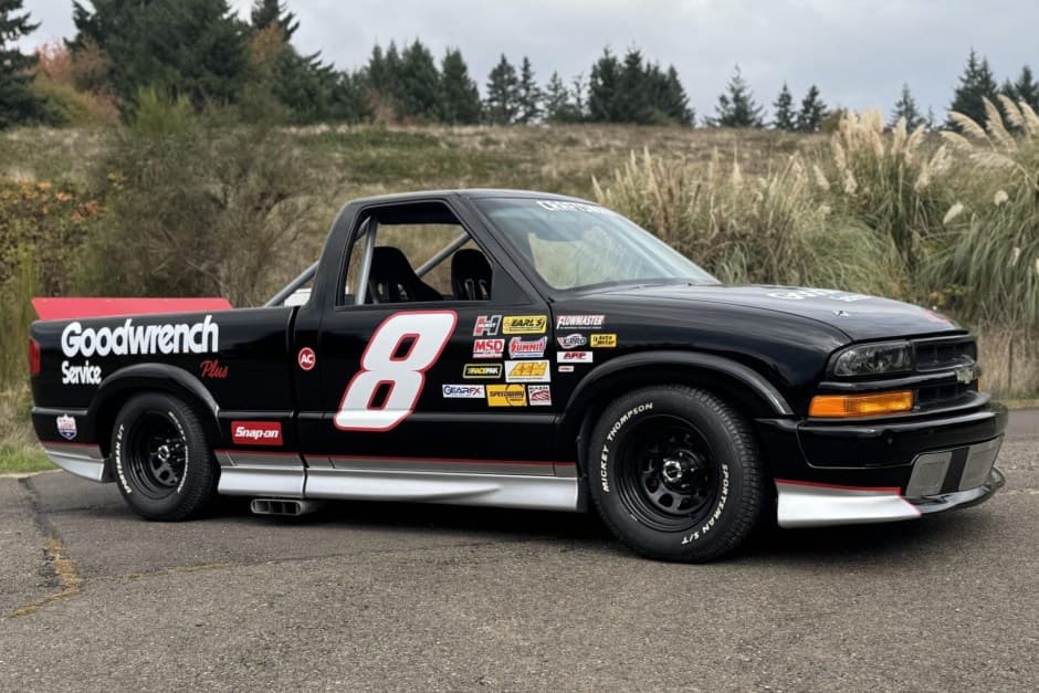 1999 Chevrolet S-10 (1994-2004) sold for $20,240